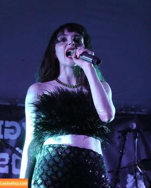 Lauren Mayberry photo #0328