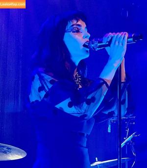 Lauren Mayberry photo #0363