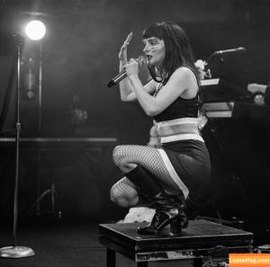 Lauren Mayberry photo #0413