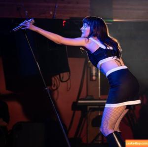 Lauren Mayberry photo #0422