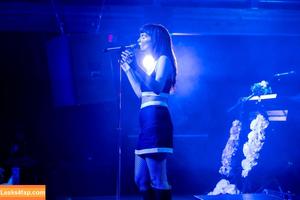 Lauren Mayberry photo #0441