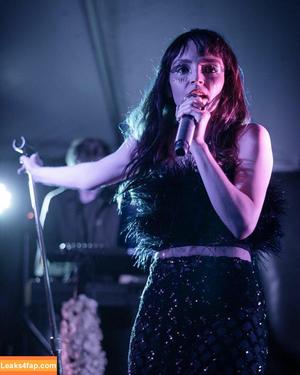 Lauren Mayberry photo #0506