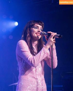 Lauren Mayberry photo #0533