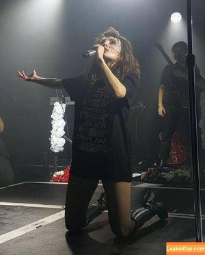 Lauren Mayberry photo #0539
