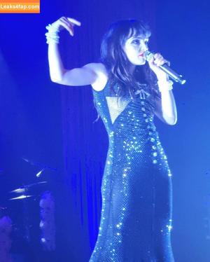 Lauren Mayberry фото #0632