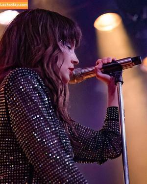 Lauren Mayberry фото #0636