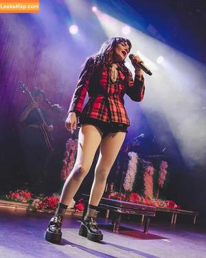 Lauren Mayberry фото #0639