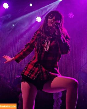 Lauren Mayberry фото #0641