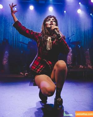 Lauren Mayberry фото #0643