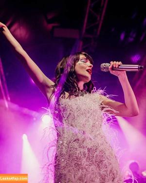 Lauren Mayberry photo #0728