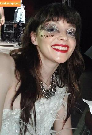 Lauren Mayberry photo #0746