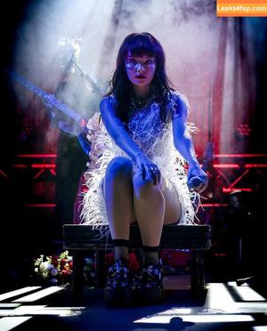 Lauren Mayberry photo #0755