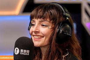 Lauren Mayberry photo #0772