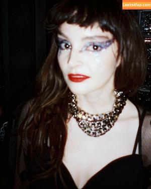 Lauren Mayberry photo #0773