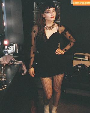 Lauren Mayberry photo #0793