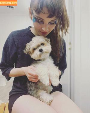 Lauren Mayberry photo #0903