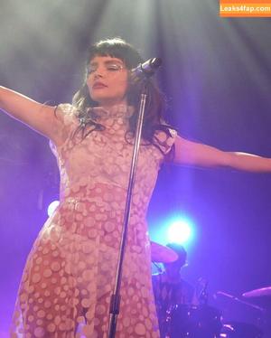 Lauren Mayberry photo #0933