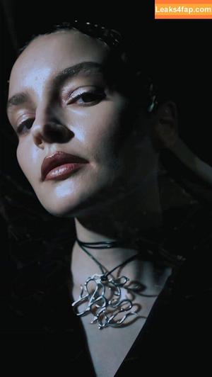 Lauren Mayberry photo #0985