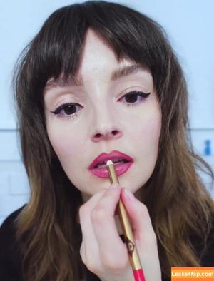 Lauren Mayberry photo #0993