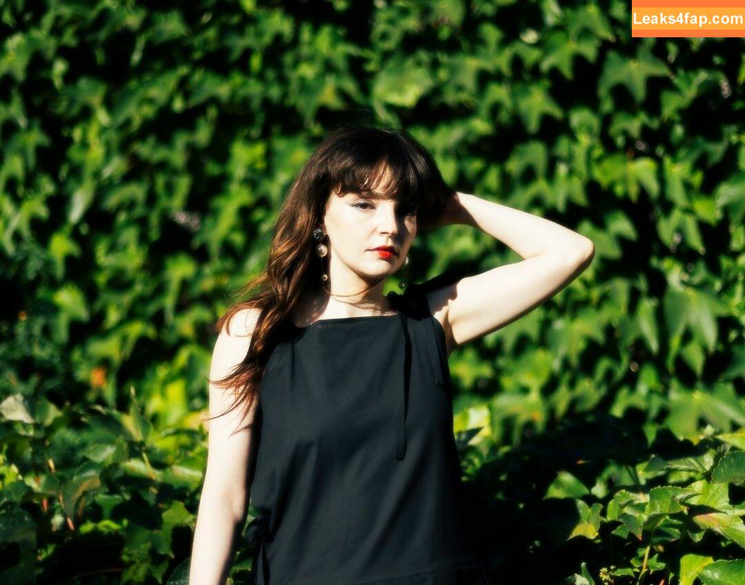 Lauren Mayberry / laurenevemayberry leaked photo photo #1040