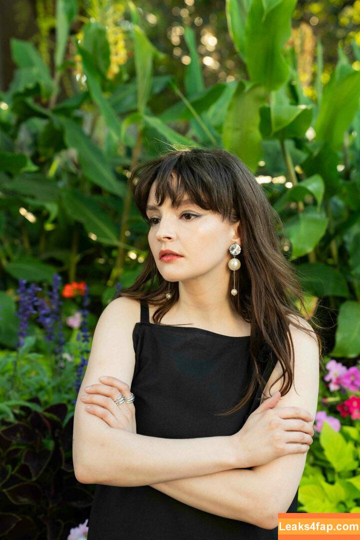 Lauren Mayberry / laurenevemayberry leaked photo photo #1042