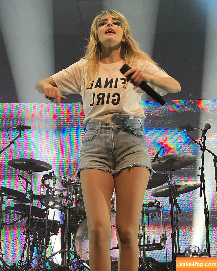 Lauren Mayberry / laurenevemayberry leaked photo photo #1069