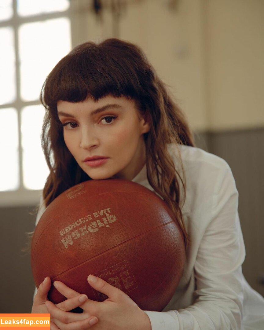 Lauren Mayberry / laurenevemayberry leaked photo photo #1124