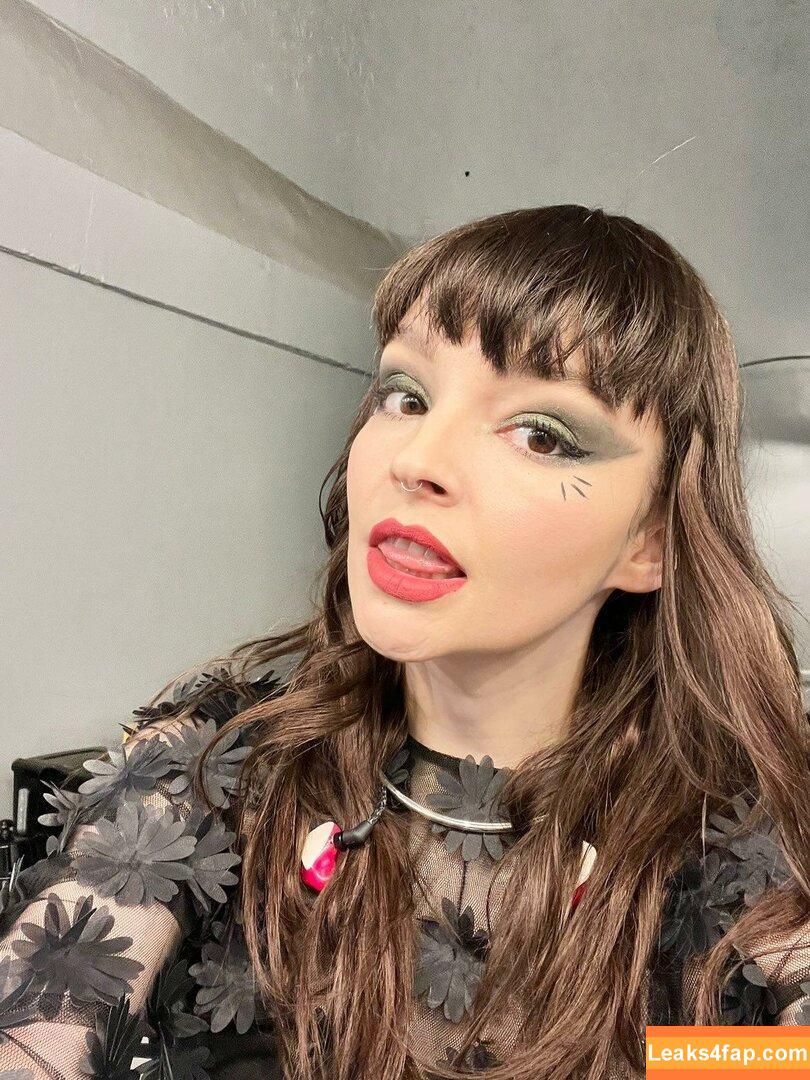 Lauren Mayberry / laurenevemayberry leaked photo photo #1255