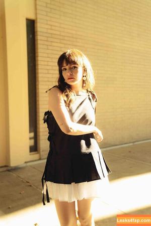 Lauren Mayberry photo #1041