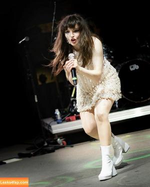 Lauren Mayberry photo #1088