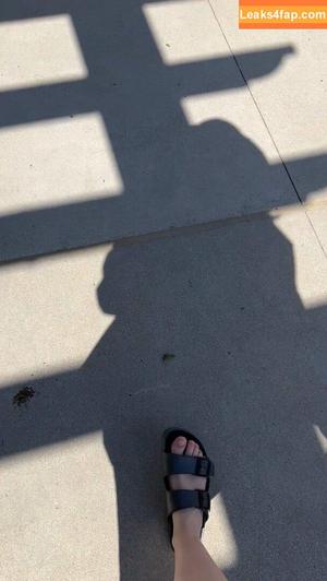 Lauren Mayberry photo #1115