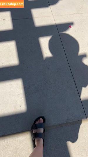 Lauren Mayberry photo #1116