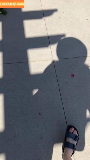 Lauren Mayberry photo #1117