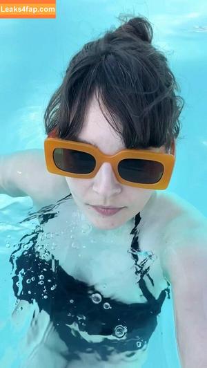 Lauren Mayberry photo #1119