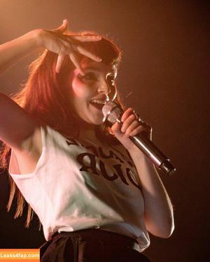 Lauren Mayberry photo #1147