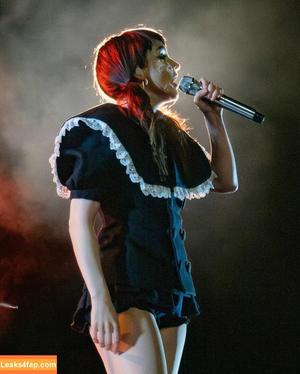 Lauren Mayberry photo #1151