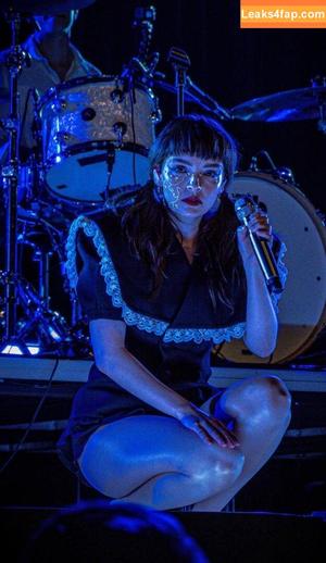 Lauren Mayberry photo #1189