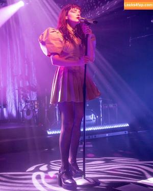 Lauren Mayberry photo #1237