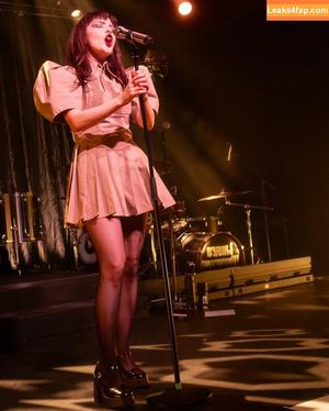 Lauren Mayberry photo #1246