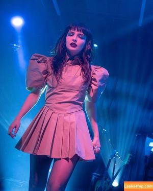 Lauren Mayberry photo #1252