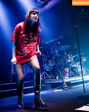 Lauren Mayberry photo #1307