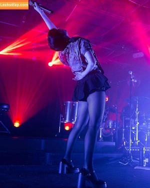 Lauren Mayberry photo #1340