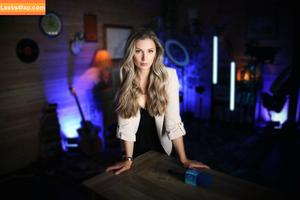 Lauren Southern photo #0164