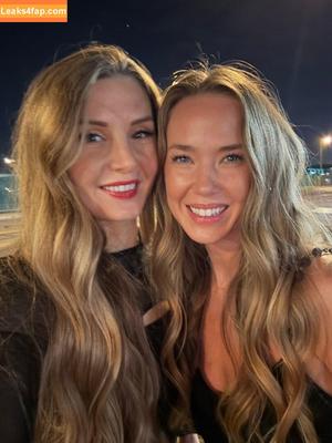 Lauren Southern photo #0180