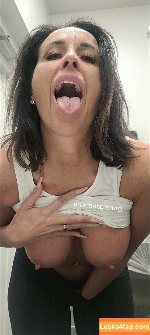 Lauren The GA Queen / Lauren the GA Milf / hippychick88 / laurenthegaqueen / thatgahotwife leaked photo photo #0127