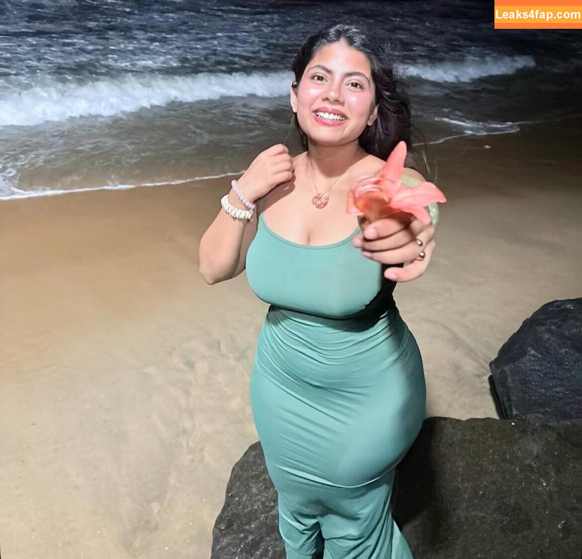 Lavanya Pandiya / lavanyapandiya слитое фото фото #0004