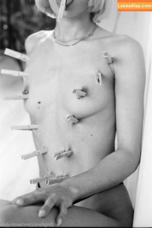 lavishulula photo #0053