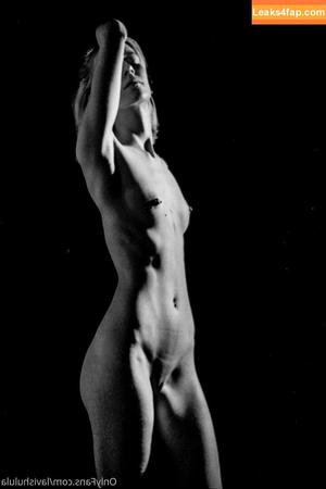 lavishulula photo #0563