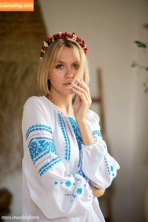 layanadevis photo #0066