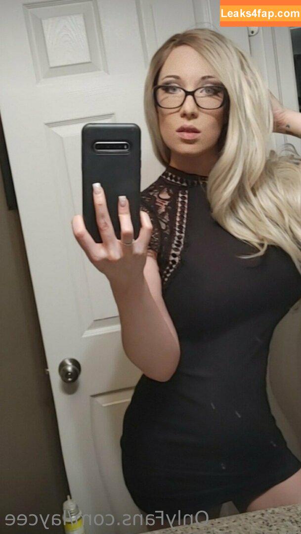 laycee / layceeee leaked photo photo #0025